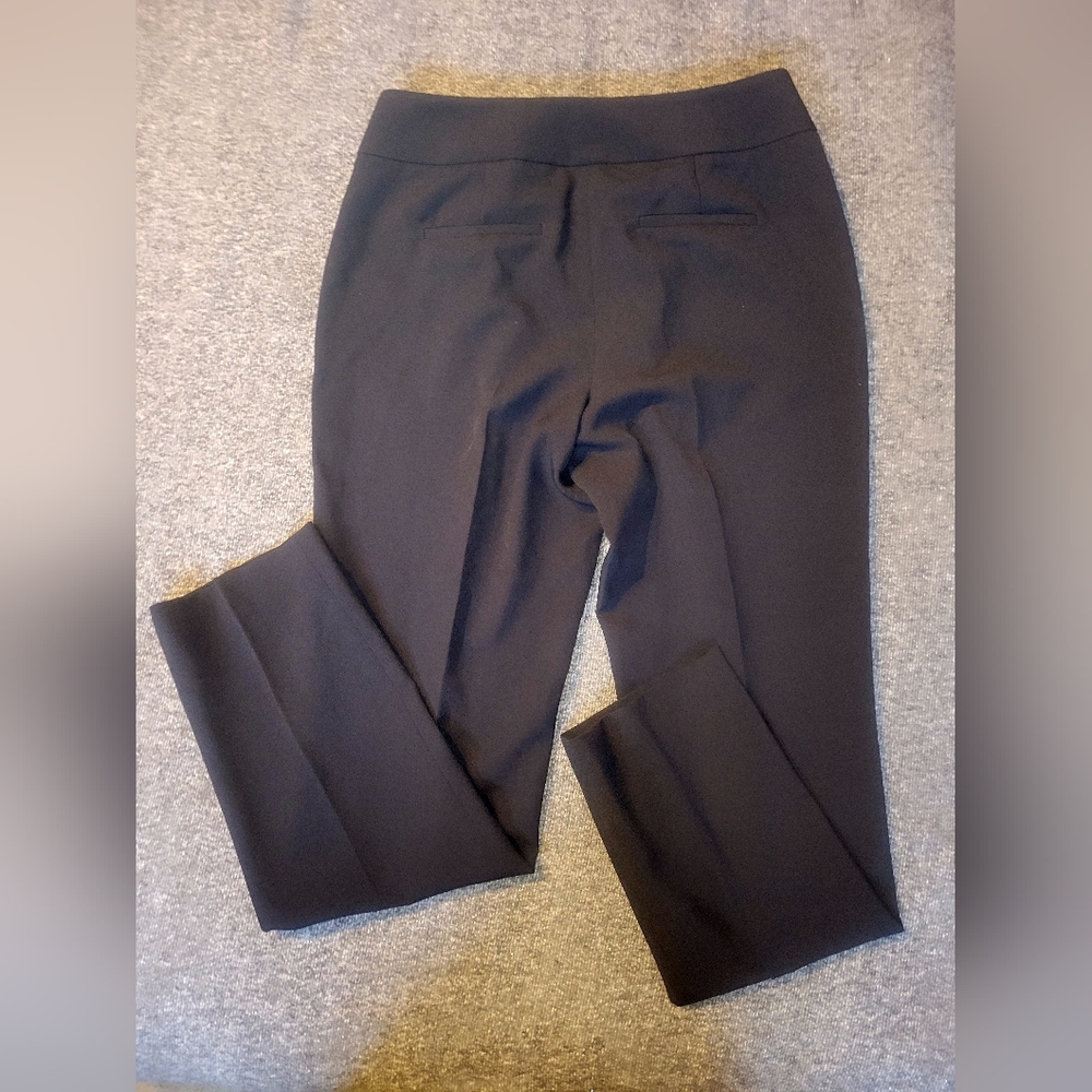 NWT Kasper Women's Classic Black Straight Leg Pants - Picture 2 of 3